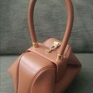 Stunning Gabriela Hearst Nina Bag